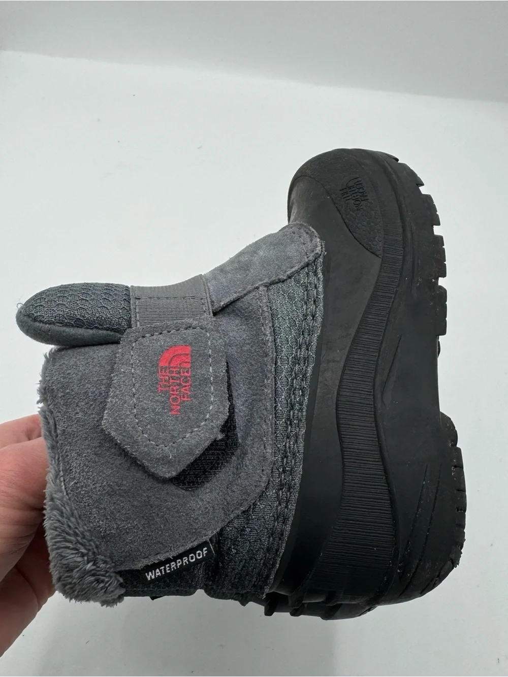 The North Face Toddler Alpenglow II Boots size 8‎